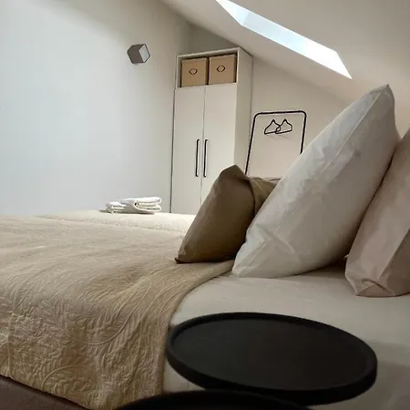 Alba Apartment *