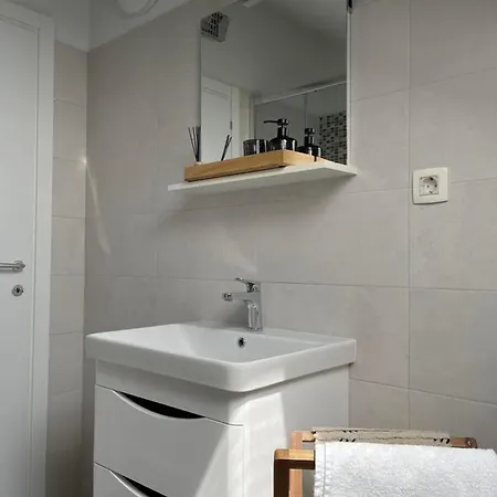 Alba Apartment *